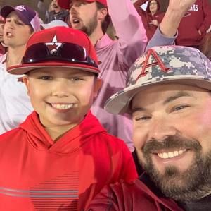 Meet your Posher, Travis